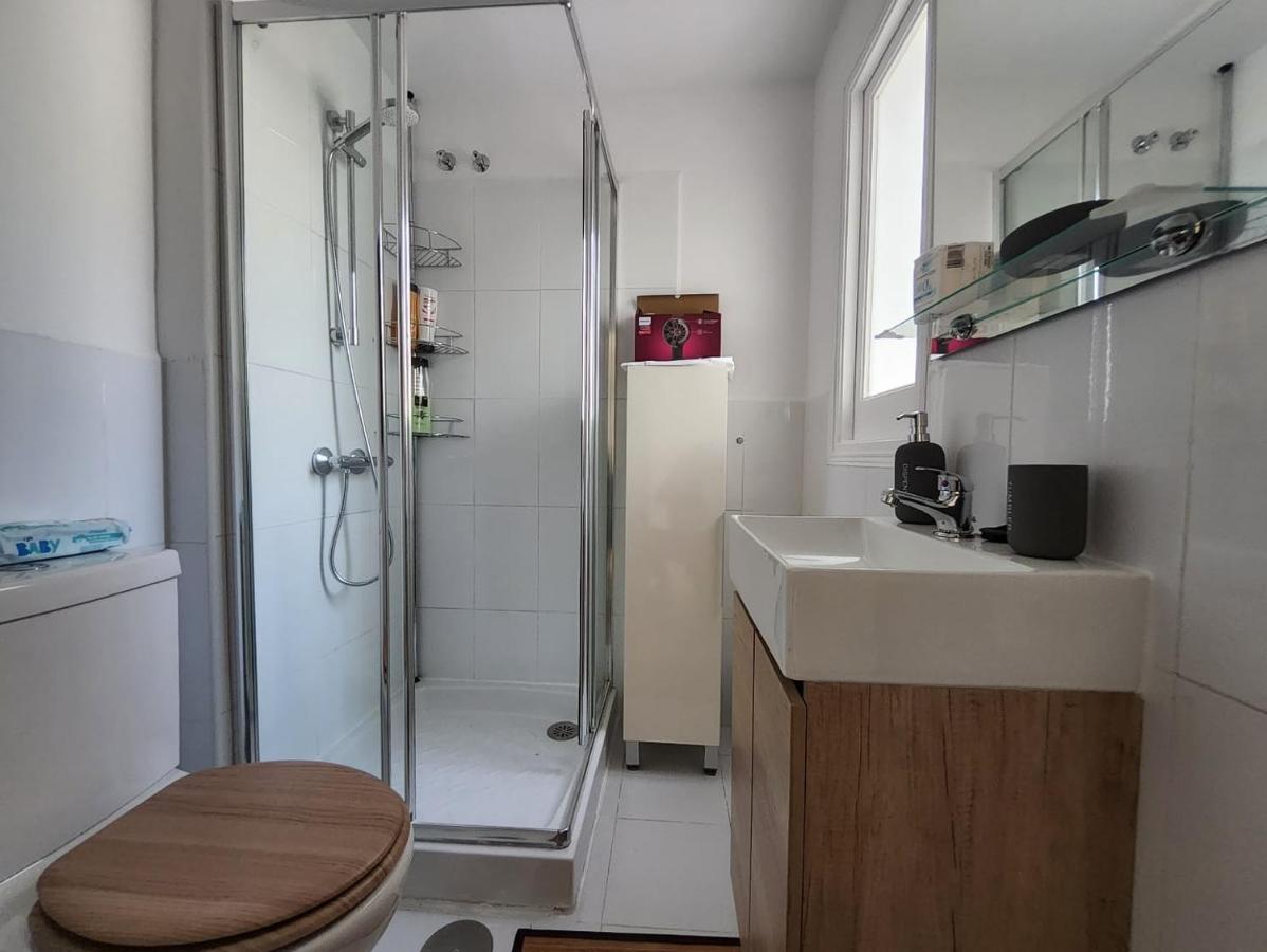 Tranquility Studio Apartment مالقة المظهر الخارجي الصورة
